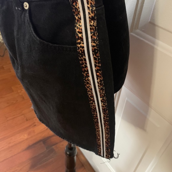 Top shop demin skirt🐰 - Picture 3 of 5